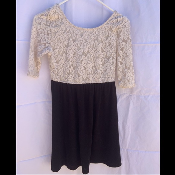 Ivory and black Speechless dress - Junior size 5 - Picture 2 of 3